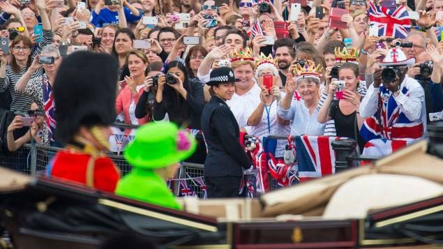 Le Royaume-Uni célèbre les 90 ans de la Reine Elizabeth II - ảnh 1